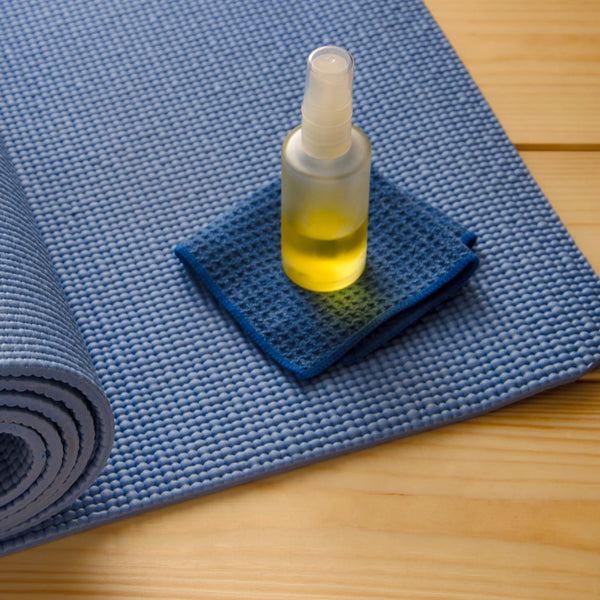 DIY Yoga Mat Spray Cleaner