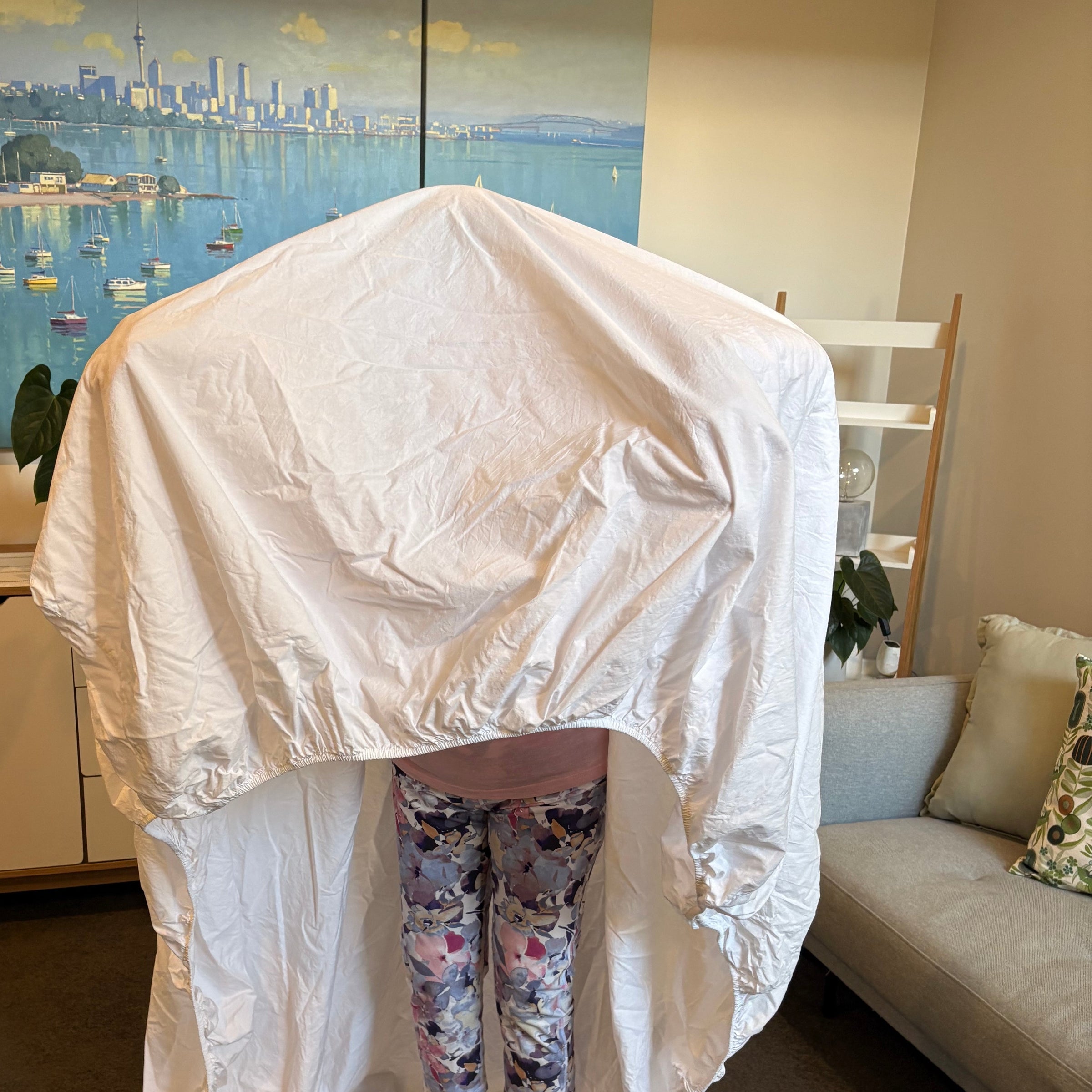 How to Fold a Fitted Sheet Without Losing Your Mind!