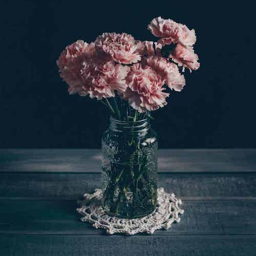 flowers-in-agee-jar
