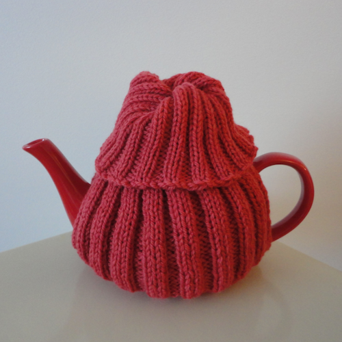 super cute turtleneck tea cosy