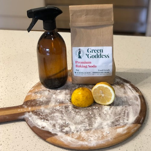 DIY cutting board sanitiser