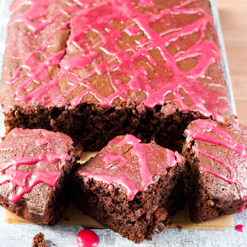 Eggless beetroot and chocolate cake