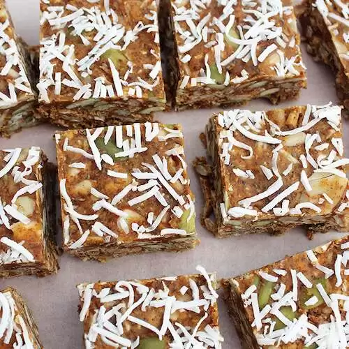 no bake maple almond slice with coconut