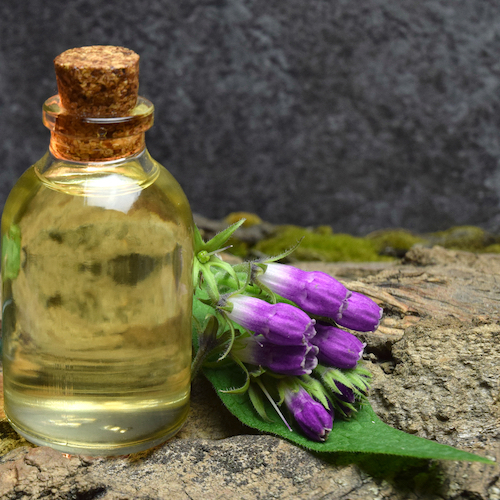 skin healing comfrey oil