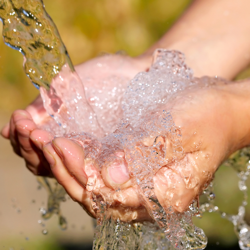 The Connection Between Skin Health and Hydration